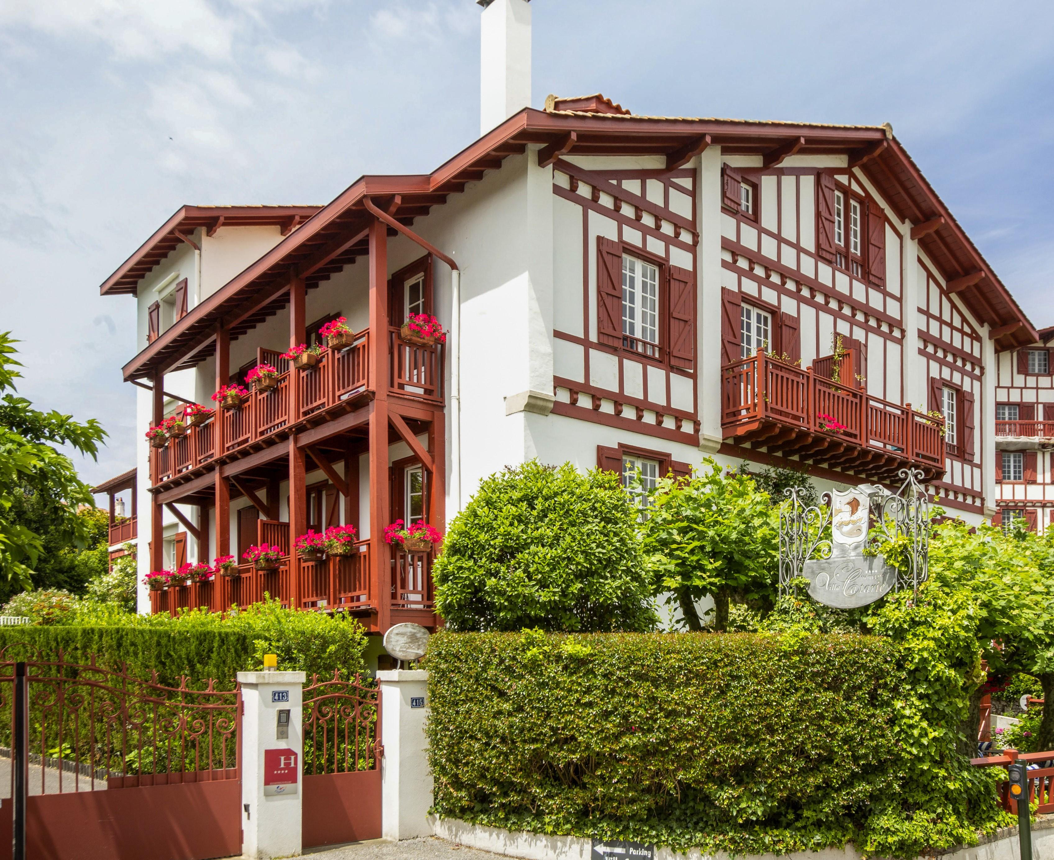 Hotel Villa Catarie ゲタリー エクステリア 写真